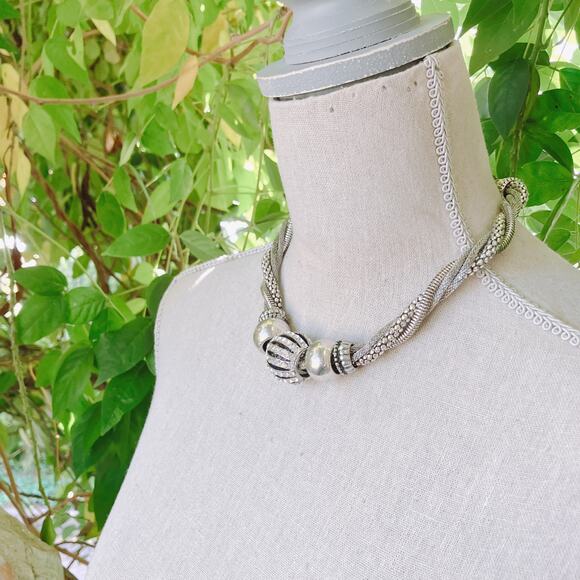 VTG Silver Tone Rhinestone Statement Collar Torsade Necklace Adjustable Chunky - Picture 6 of 12